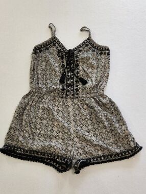 American Eagle Outfitters Black and White Printed Romper Boho Size Small